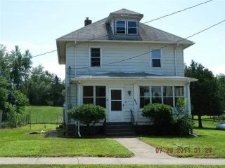 Foreclosed Home - 320 JEFFERSON ST, 52777