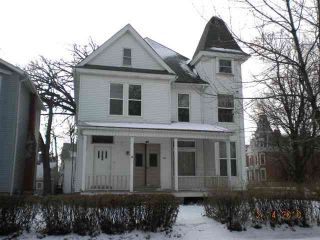 Foreclosed Home - 133 W 13TH ST, 52803