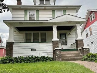 Foreclosed Home - 625 E LOMBARD ST, 52803