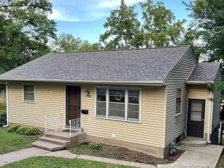 Foreclosed Home - 2117 GLASPELL ST, 52804