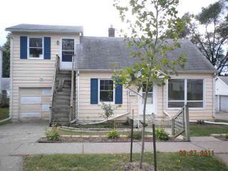 Foreclosed Home - 1527 W 38TH ST, 52806