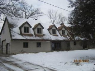 Foreclosed Home - 617 1ST ST, 53018