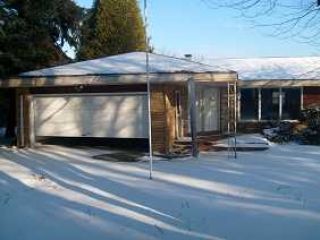 Foreclosed Home - 1740 LAKE SHORE RD, 53024