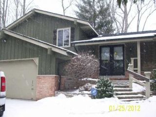 Foreclosed Home - 1819 S GREEN BAY RD, 53024