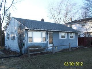Foreclosed Home - 909 8TH AVE, 53024