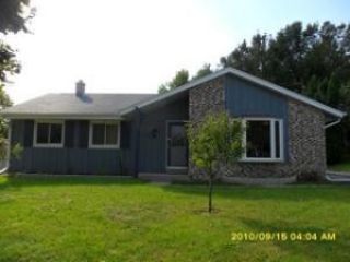 Foreclosed Home - 219 WILLOW DR, 53029