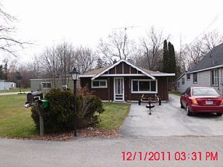 Foreclosed Home - 1451 SHORELAND LN, 53033