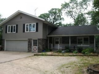 Foreclosed Home - N8806 RIVER VALLEY RD, 53036