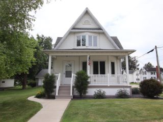 Foreclosed Home - 1139 MAIN ST, 53048
