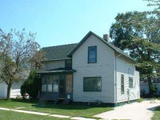 Foreclosed Home - 121 E ELIZABETH ST, 53073