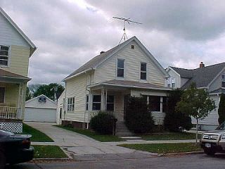 Foreclosed Home - 1946 N 11TH ST, 53081