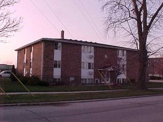 Foreclosed Home - 1106 S 7TH ST UNIT 8, 53081