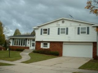 Foreclosed Home - 2420 ELM AVE, 53081