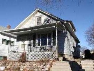 Foreclosed Home - 918 SWIFT AVE, 53081
