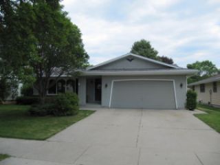 Foreclosed Home - 1605 N 24TH ST, 53081