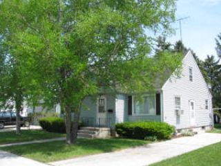 Foreclosed Home - 1401 S 23RD ST, 53081