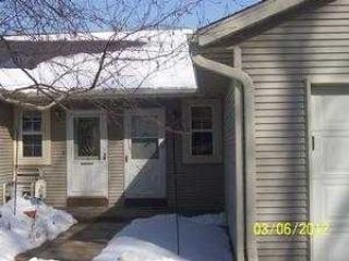 Foreclosed Home - 557 Slinger Rd, 53086
