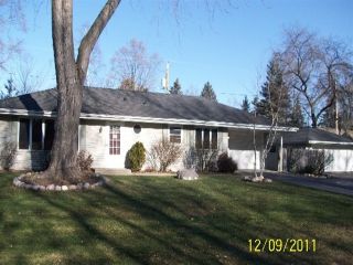 Foreclosed Home - 1952 BIRCH TER, 53090