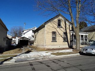 Foreclosed Home - 210 COLE ST, 53094
