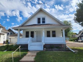 Foreclosed Home - 1209 RUTH ST, 53094