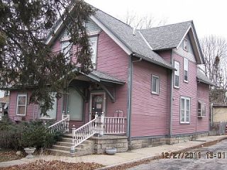 Foreclosed Home - 126 E WASHINGTON ST, 53095