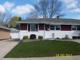 Foreclosed Home - 812 REDWOOD ST, 53095