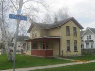Foreclosed Home - 400 N WARREN ST, 53098