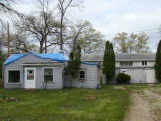 Foreclosed Home - 8531 CHARLES ST, 53105