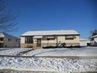 Foreclosed Home - 6069 S KIRKWOOD AVE, 53110