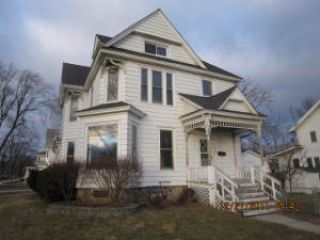 Foreclosed Home - 102 E COURT ST, 53121