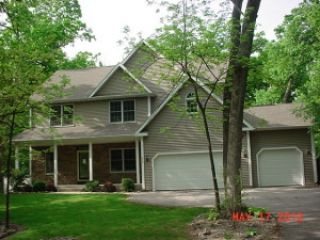 Foreclosed Home - 310 WHITE OAK RD, 53125