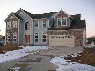 Foreclosed Home - 5292 W PRESERVE CT, 53132