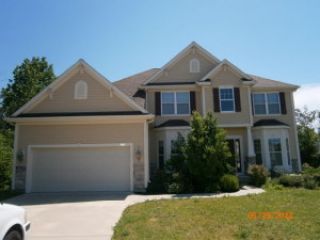 Foreclosed Home - 6934 S CARMEL DR, 53132
