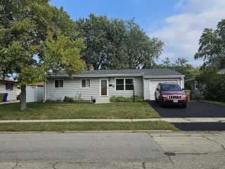 Foreclosed Home - 1867 16TH AVE, 53140