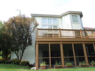 Foreclosed Home - 1412 HIGHLAND DR # 804, 53147