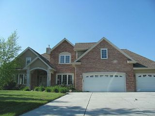 Foreclosed Home - 5785 S NICOLET DR, 53151