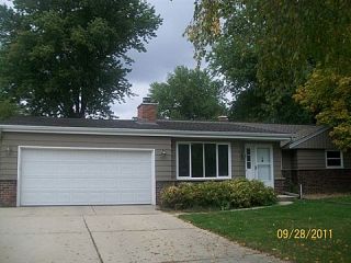 Foreclosed Home - 5405 S ANDRAE DR, 53151