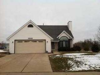 Foreclosed Home - 8202 S LAUREE LN, 53154