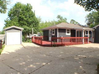 Foreclosed Home - 413 S 4TH ST, 53156