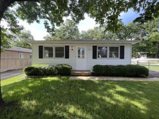 Foreclosed Home - 24619 69TH ST, 53168