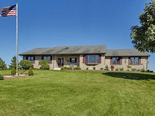 Foreclosed Home - N6208 COUNTY ROAD F, 53178