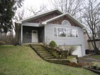 Foreclosed Home - 119 W SPRING DR, 53181