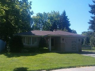 Foreclosed Home - 1535 GREENWAY TER, 53186