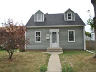 Foreclosed Home - 149 W WABASH AVE, 53186