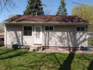 Foreclosed Home - 1121 GERTRUDE ST, 53186