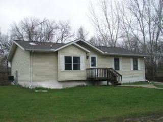 Foreclosed Home - 288 N GEORGE ST, 53190