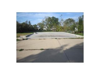 Foreclosed Home - 920 E Chicago St, 53190