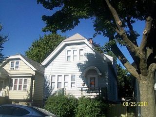 Foreclosed Home - 1919 S 9TH ST, 53204