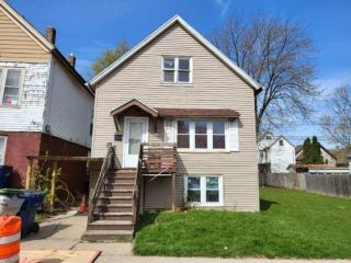 Foreclosed Home - 2475 S 5TH PL, 53207