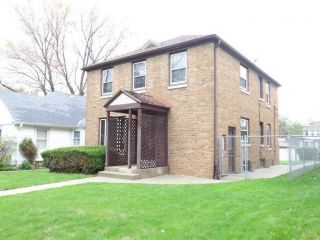 Foreclosed Home - 43404342 N 17th Street, 53209
